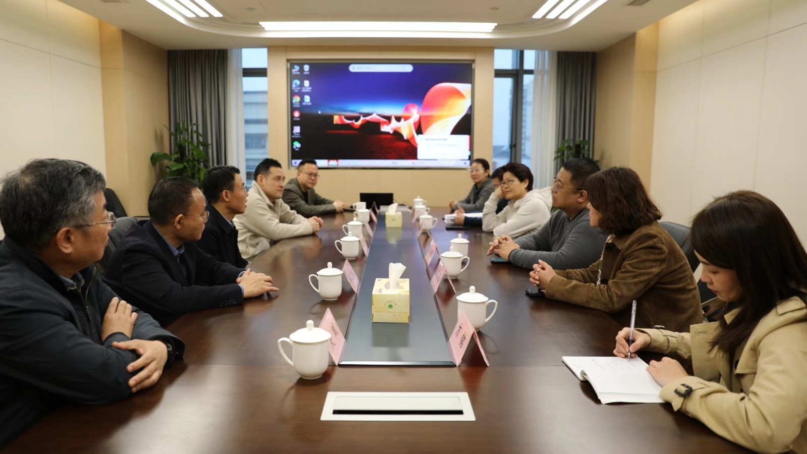 1711523605624074534.jpg 1711523605624074534.jpg